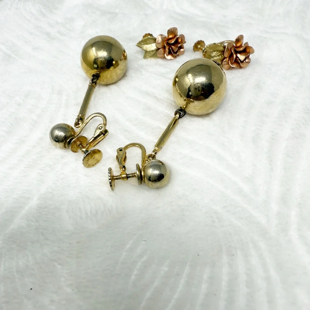 Vintage Screw-Back Earrings Lot Gold Ball Dangle & Rose Floral Earrings Retro